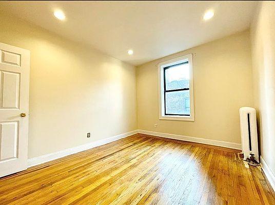 Foto del edificio - 2 bedroom in New York NY 10040