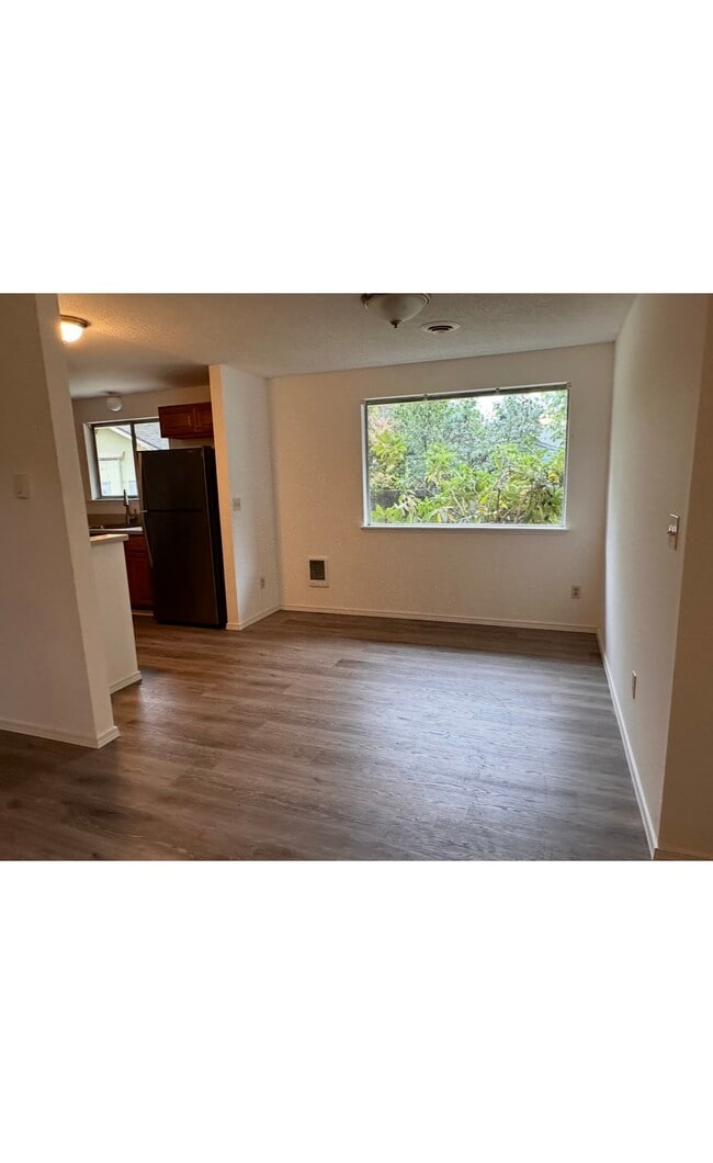 Foto del edificio - 1511 Wood Ave