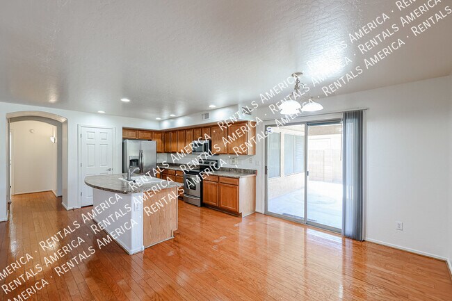 Foto del edificio - 16446 N 152nd Ave
