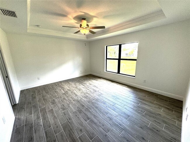 Building Photo - 3105 Log Cabin Rd