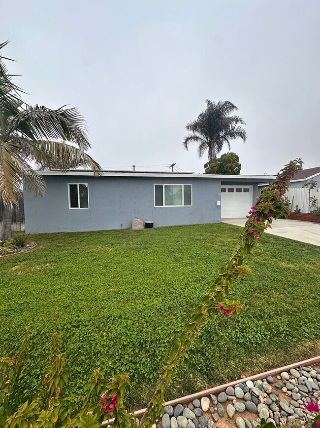 Building Photo - Don't miss out - Single family home close to the beach - LARGE yard, 2 bed 1 bath with bonus studio