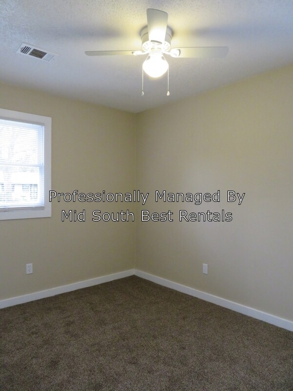 Foto del edificio - 844 Carol Ann Cove