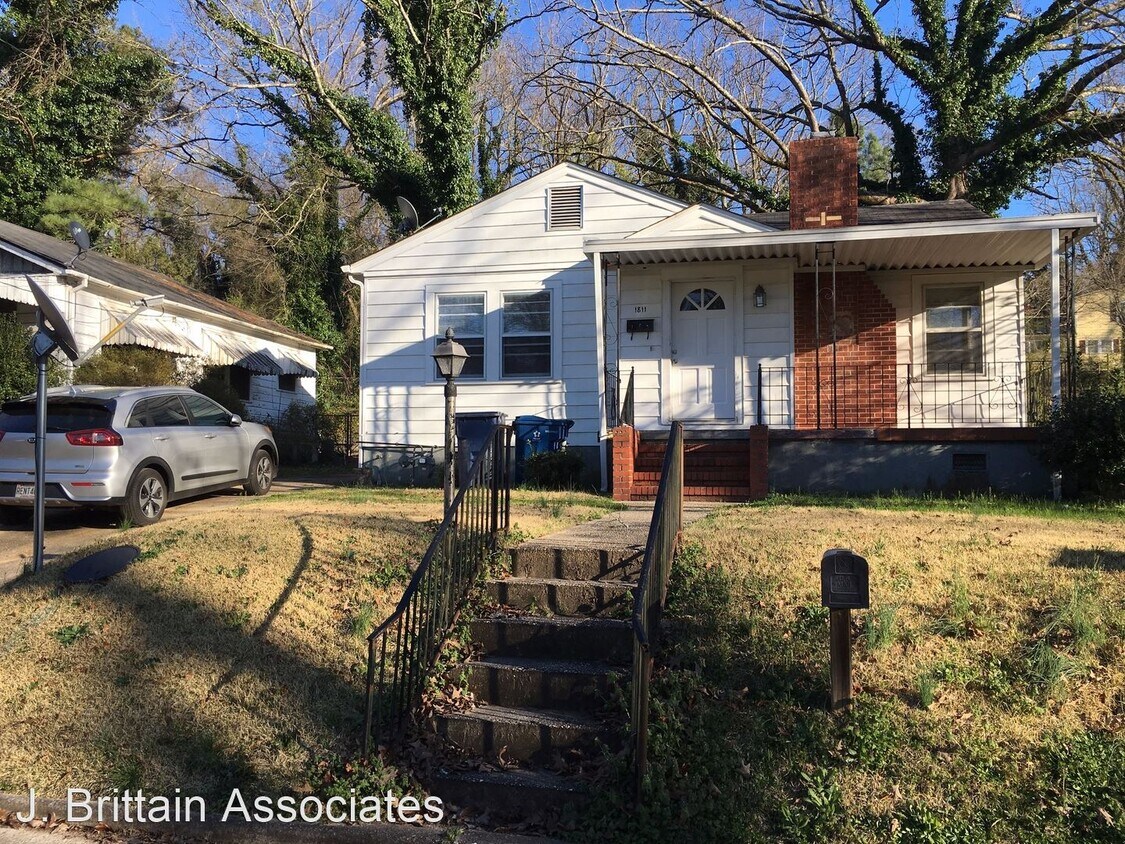 1811 Thomas Ave, Anniston, AL 36207 House Rental in Anniston, AL