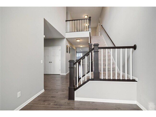 Foto del edificio - 15735 Fair Hill Way