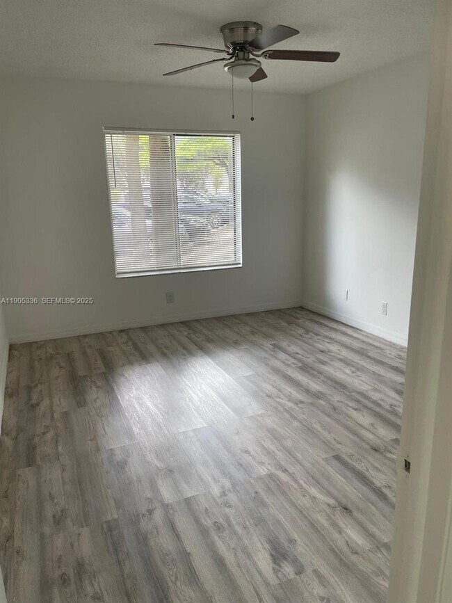 Foto del edificio - 13942 SW 91st Terrace