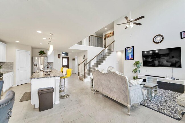 Foto del edificio - 5606 Pleasant Falls Dr