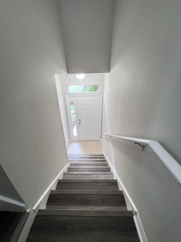 Foto del edificio - 3211 Pine Oak Trail