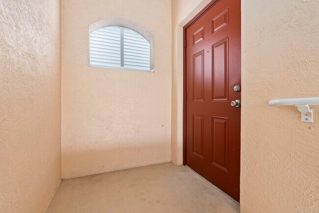 Building Photo - 1862 Sandhill Crane Dr