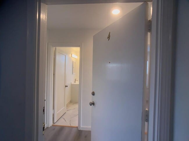 Foto del edificio - 404 Spruce Ave