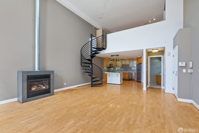 Foto del edificio - 125 Gilbert St