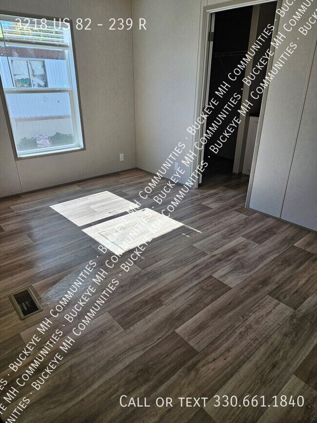 Foto del edificio - 3218 OH-82