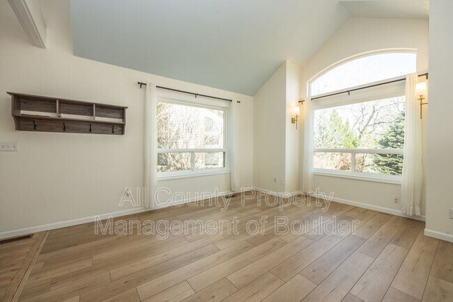 Foto del edificio - 5740 Slick Rock Ct