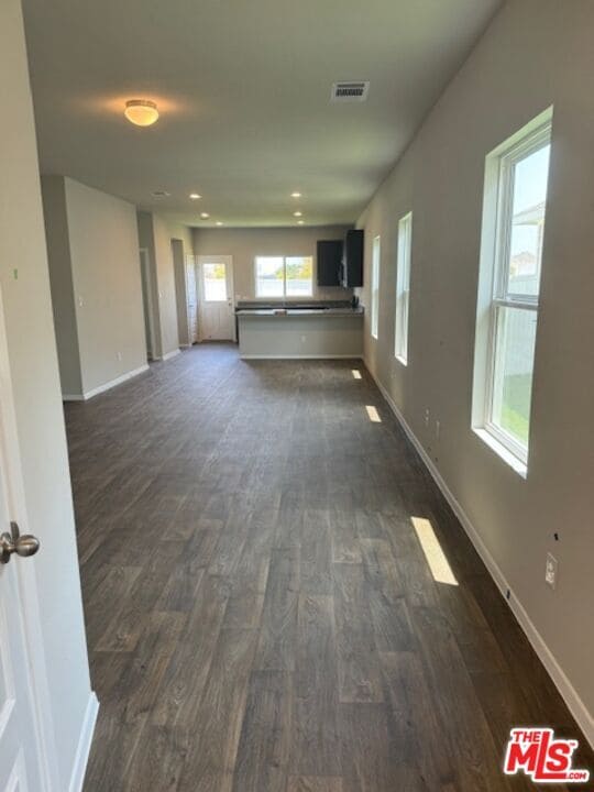Building Photo - 160 Tillage Rd