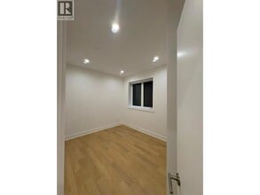 Building Photo - 1838 Mathers Crescent