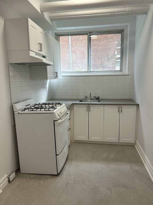 Photo du bâtiment - 5801 Chem. de la Côte St Luc