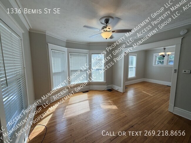Building Photo - 1336 Bemis St SE