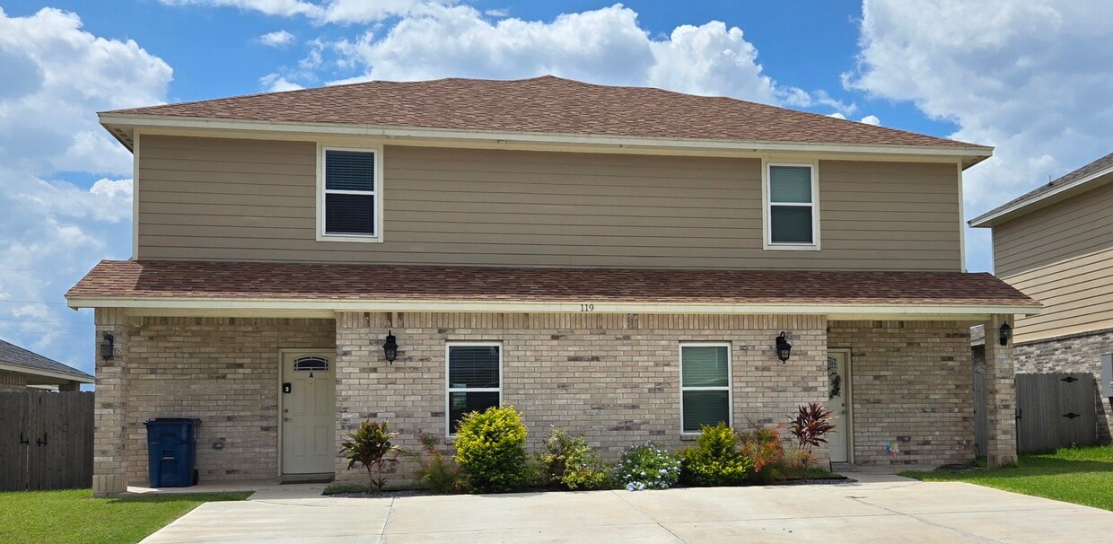Foto principal - 107 Olive St