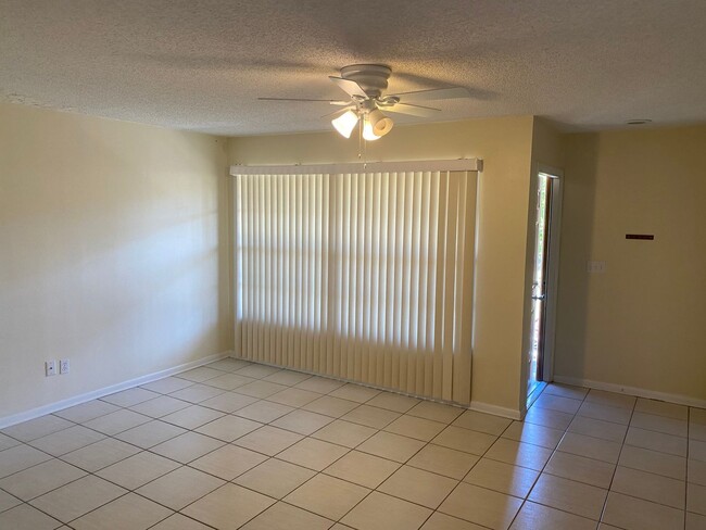Foto del edificio - 2316 SE 6th Terrace