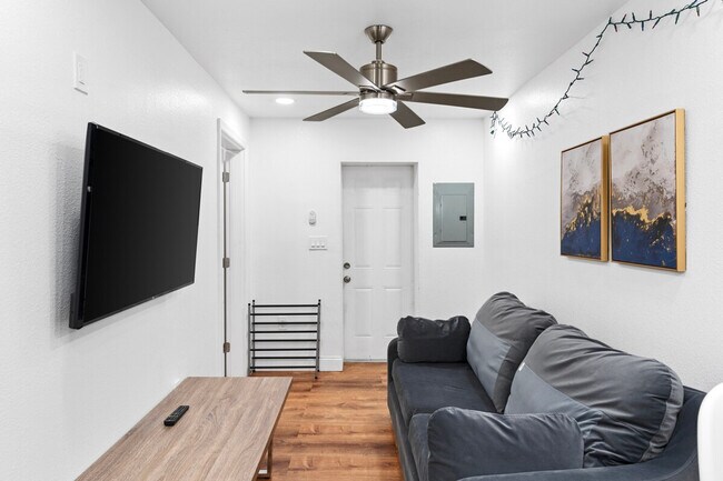 Foto del edificio - 3417 N 10th St