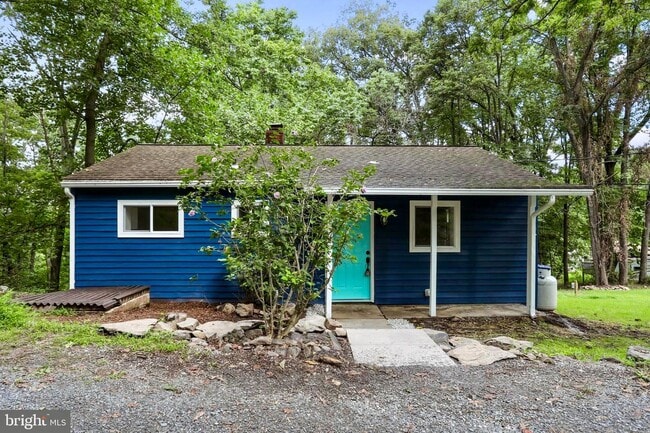 Foto del edificio - 159 Wolfe Hill Rd