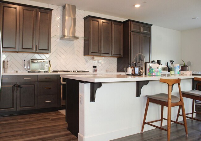 Building Photo - 4025 Swing Way
