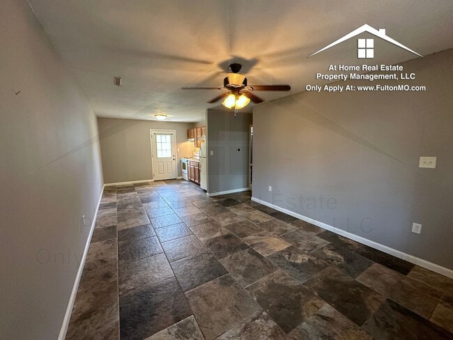 Building Photo - 107 Spruce Dr