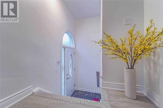 Photo du bâtiment - 30 Pindar Crescent