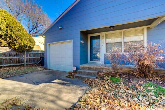 Building Photo - Coming Soon! Beautiful 2 bedroom, 1 bath home