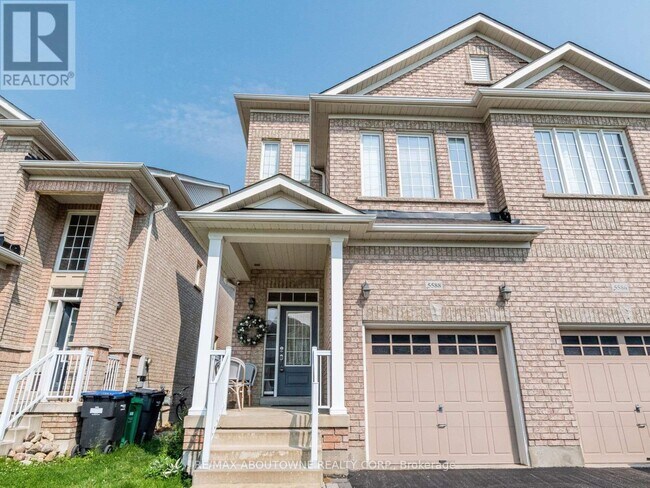 Building Photo - 5588 Fudge Terrace