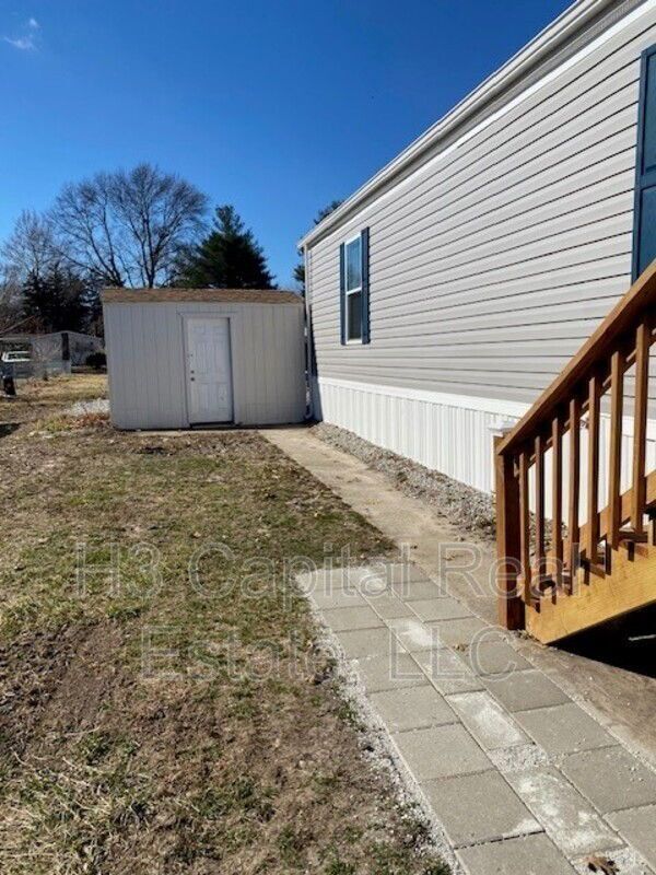 Foto del edificio - 524 Chickadee St