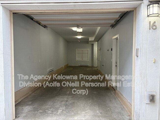 Building Photo - 1308 Rutland Rd N