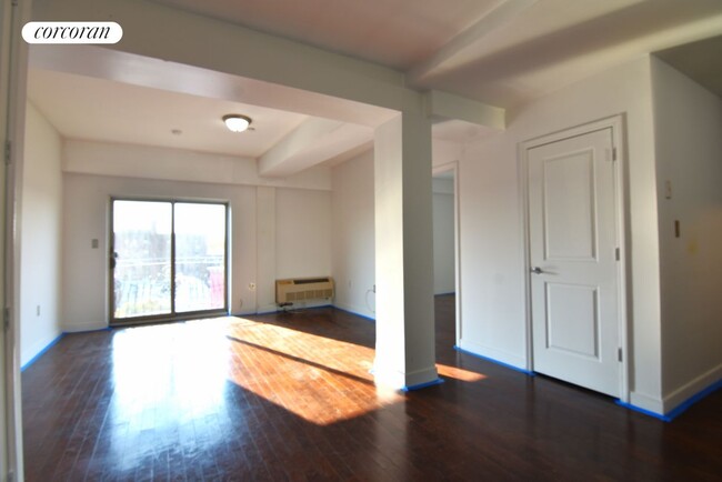 Foto del edificio - 945 Coney Island Ave