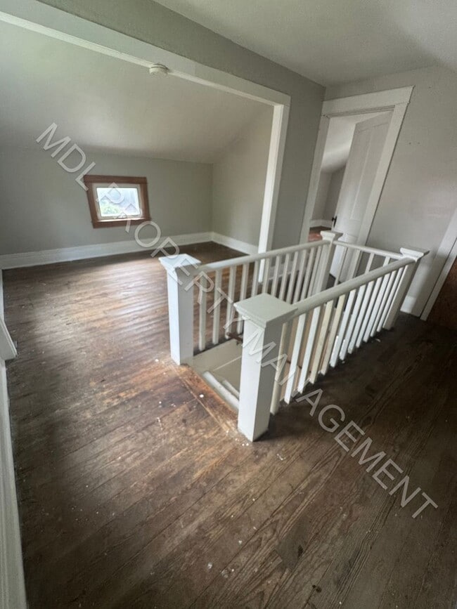 Building Photo - 1208 Mackinaw St