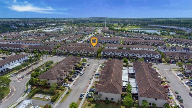 Building Photo - 25079 SW 114th Ct