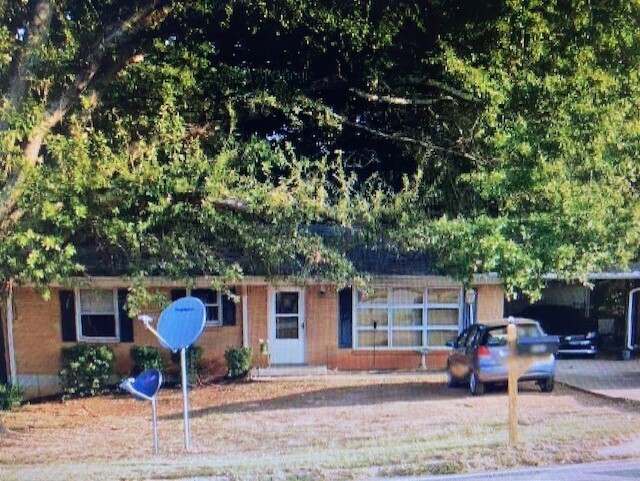 Primary Photo - 4688 Glenwood Rd
