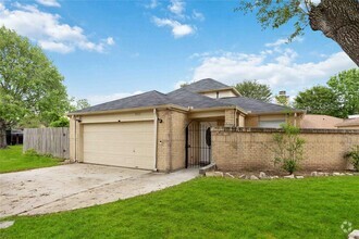 Building Photo - 3923 Summit Valley Dr