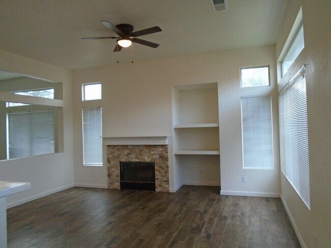 Building Photo - SILVERCREEK BEAUTY !!! APPLICATION PENDING!