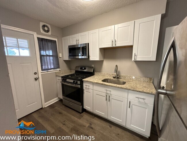 Foto del edificio - 8532 Kavanagh Rd