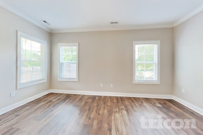 Building Photo - 107 D L Phillips Ln