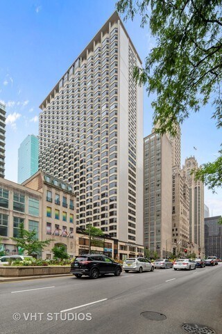 Primary Photo - 535 N Michigan Ave