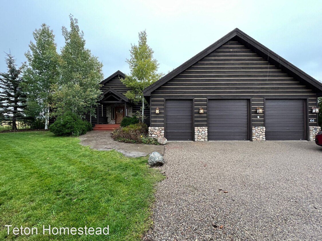 Primary Photo - 4 br, 3.5 bath House - 66 Trouts Ranch Road