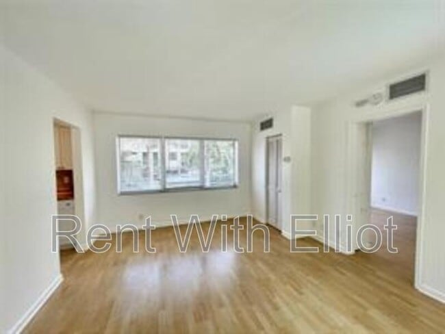 Building Photo - 77 Hendricks Isle