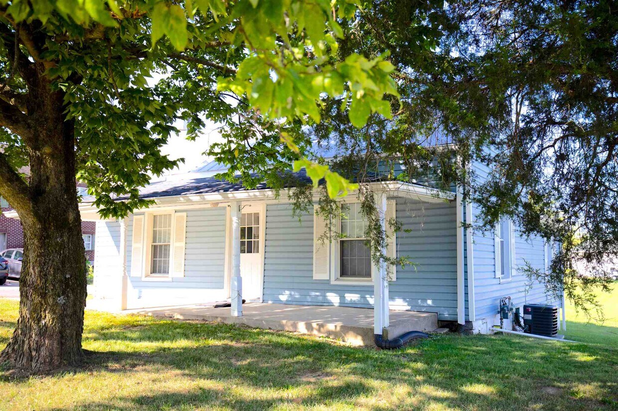 5919 N Jefferson St, Burlington, KY 41005 House Rental in Burlington