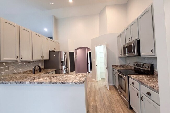 Foto del edificio - 16802 Enderbush Ln