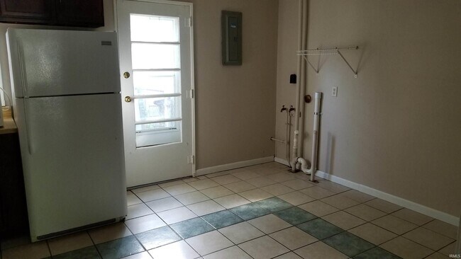Foto del edificio - 2425 Foxhall Dr