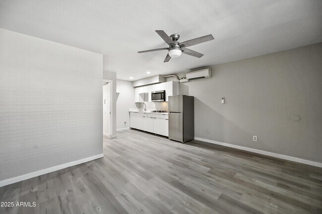 Foto del edificio - 3025 N 32nd St
