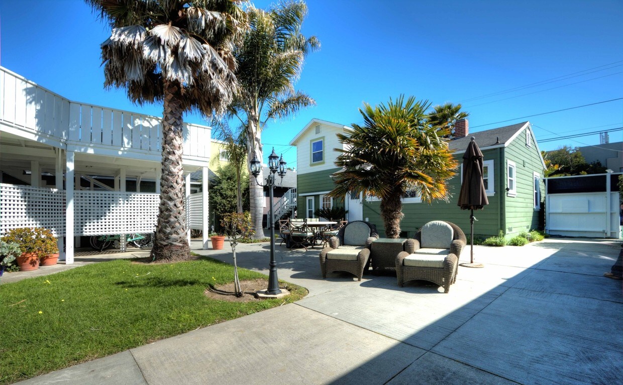 Primary Photo - Harbor Place