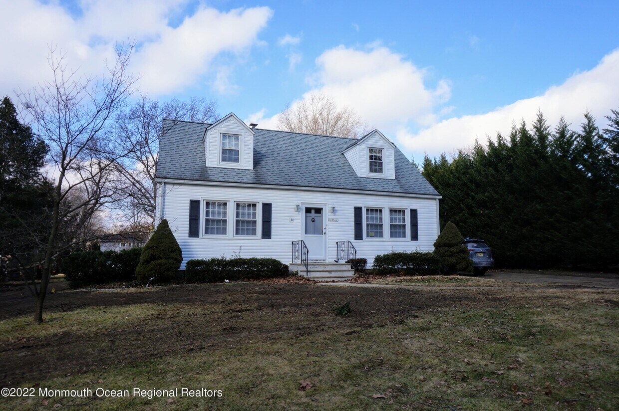 35 Mill Rd, Matawan, NJ 07747 House Rental in Matawan, NJ