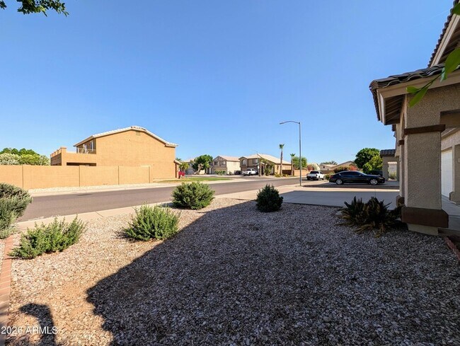 Foto del edificio - 6416 N 78th Ln