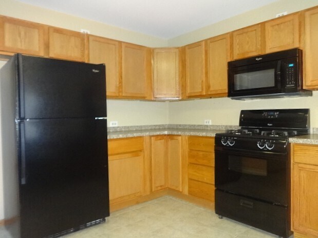 Foto del edificio - 1113 Geneva St